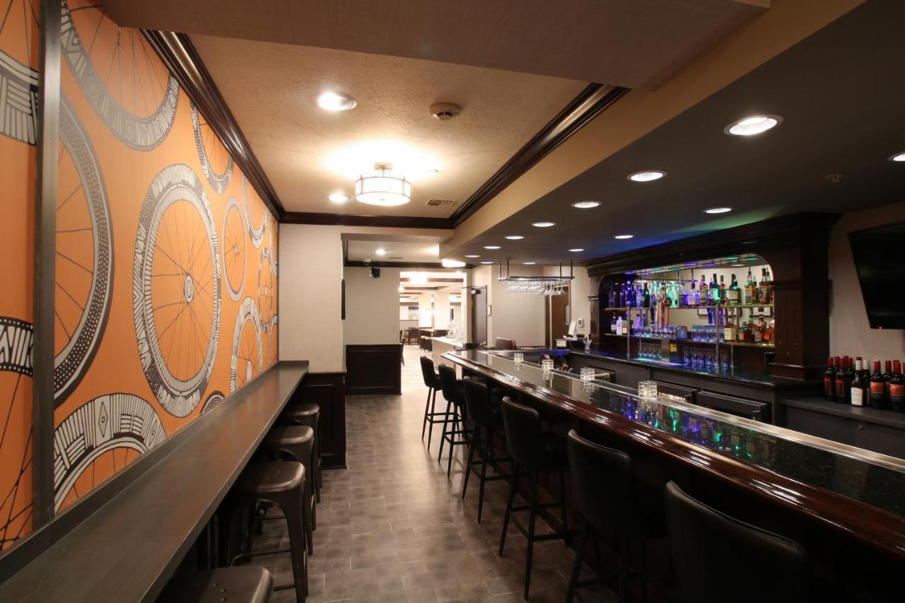 Oxford Suites Spokane Downtown מראה חיצוני תמונה