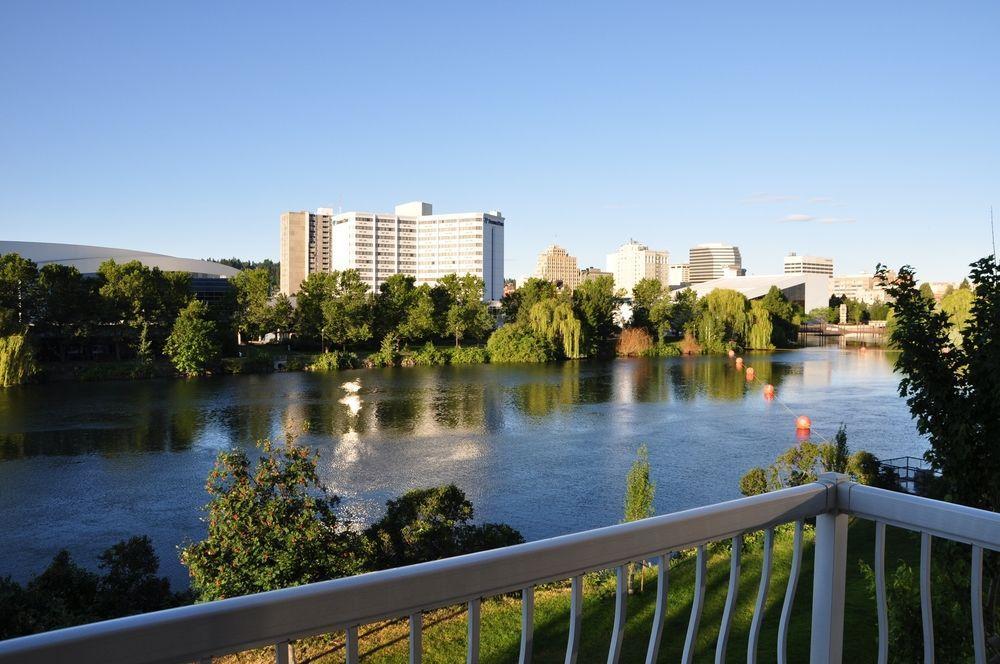 Oxford Suites Spokane Downtown מראה חיצוני תמונה